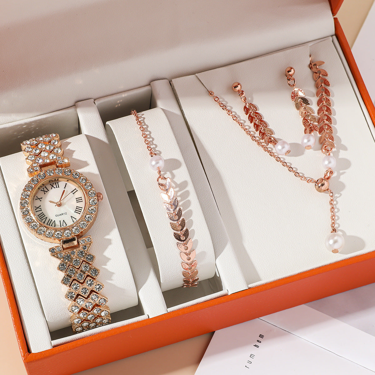 Diamond Women Watches Luxury Fashion Rhinestone Quartz Bracelet Wrist Watch for Women