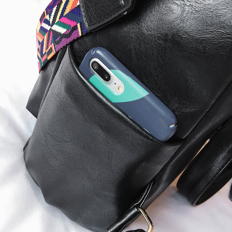New Retro Backpack College Wind Casual Bag Large Capacity Soft Leather Backpack