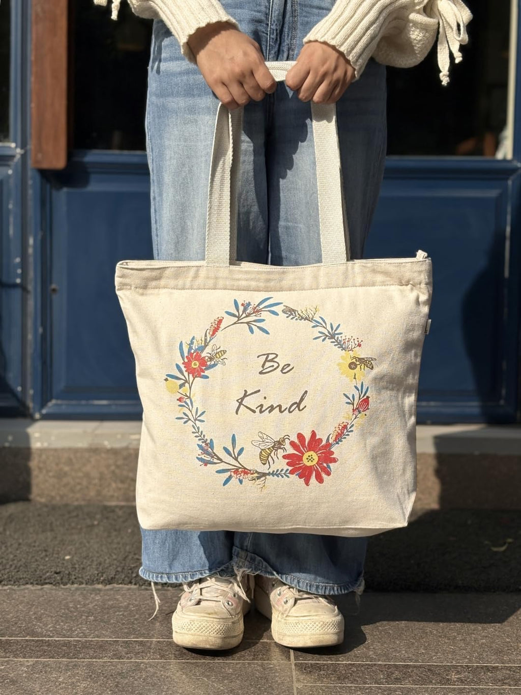  Tote Bag Aesthetic Canvas for Women Large Zipper  with Pocket